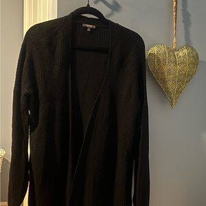 Woman’s Open Cardigan Sweater